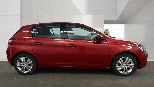 2016 PEUGEOT 308 1.2 AUTOMATIC PureTech - Image 3