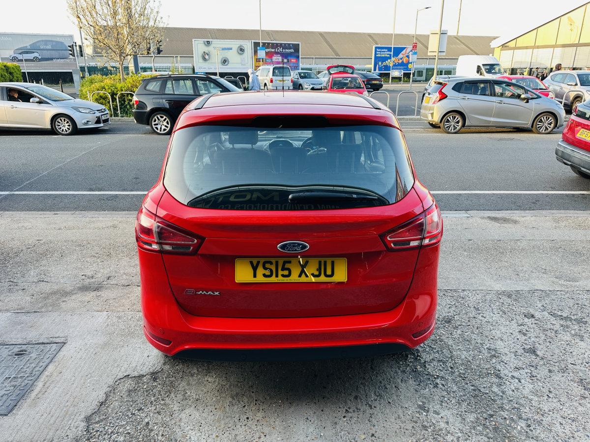 2015 FORD B MAX ZETEC 1.6 AUTOMATIC - Image 9