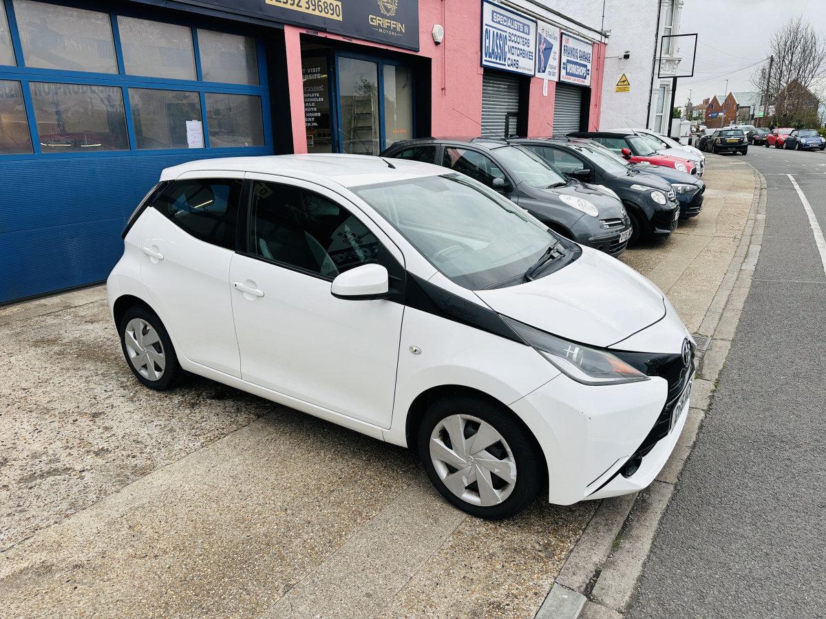 2015 TOYOTA AYGO 1.0 VVT-i X-Play - Image 4