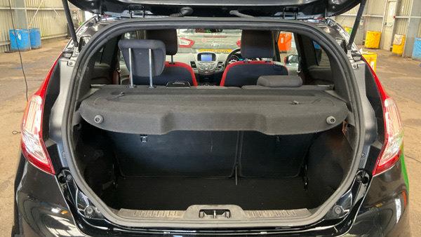 2016 FORD FIESTA ST LINE 1.0 ECOBOOST BLACK EDITION - Image 11