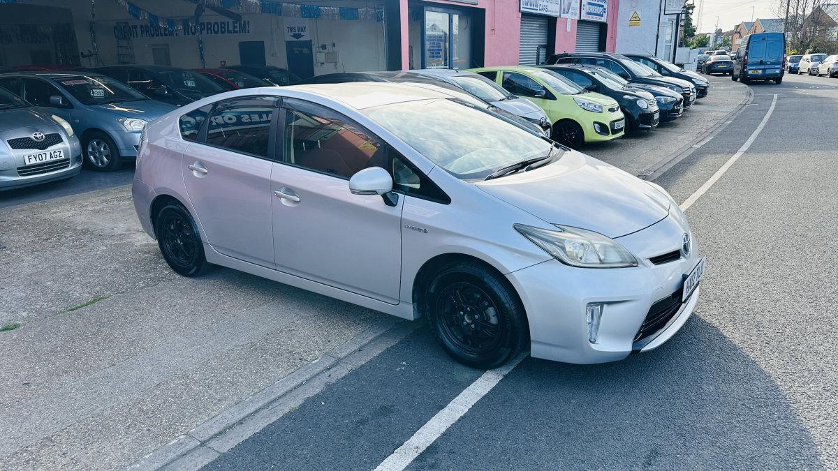 2012 TOYOTA PRIUS 1.8 HYBRID AUTOMATIC - Image 3
