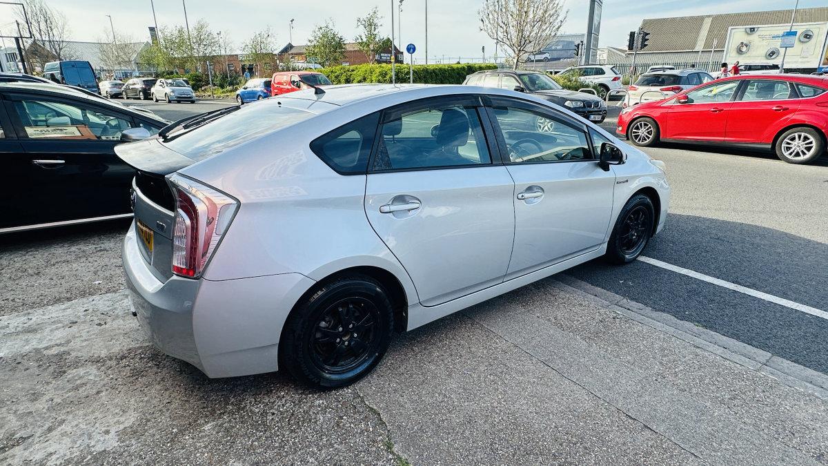 2012 TOYOTA PRIUS 1.8 HYBRID AUTOMATIC - Image 9