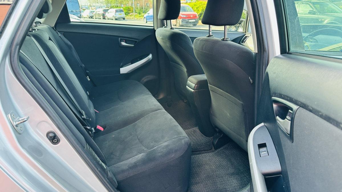 2012 TOYOTA PRIUS 1.8 HYBRID AUTOMATIC - Image 13