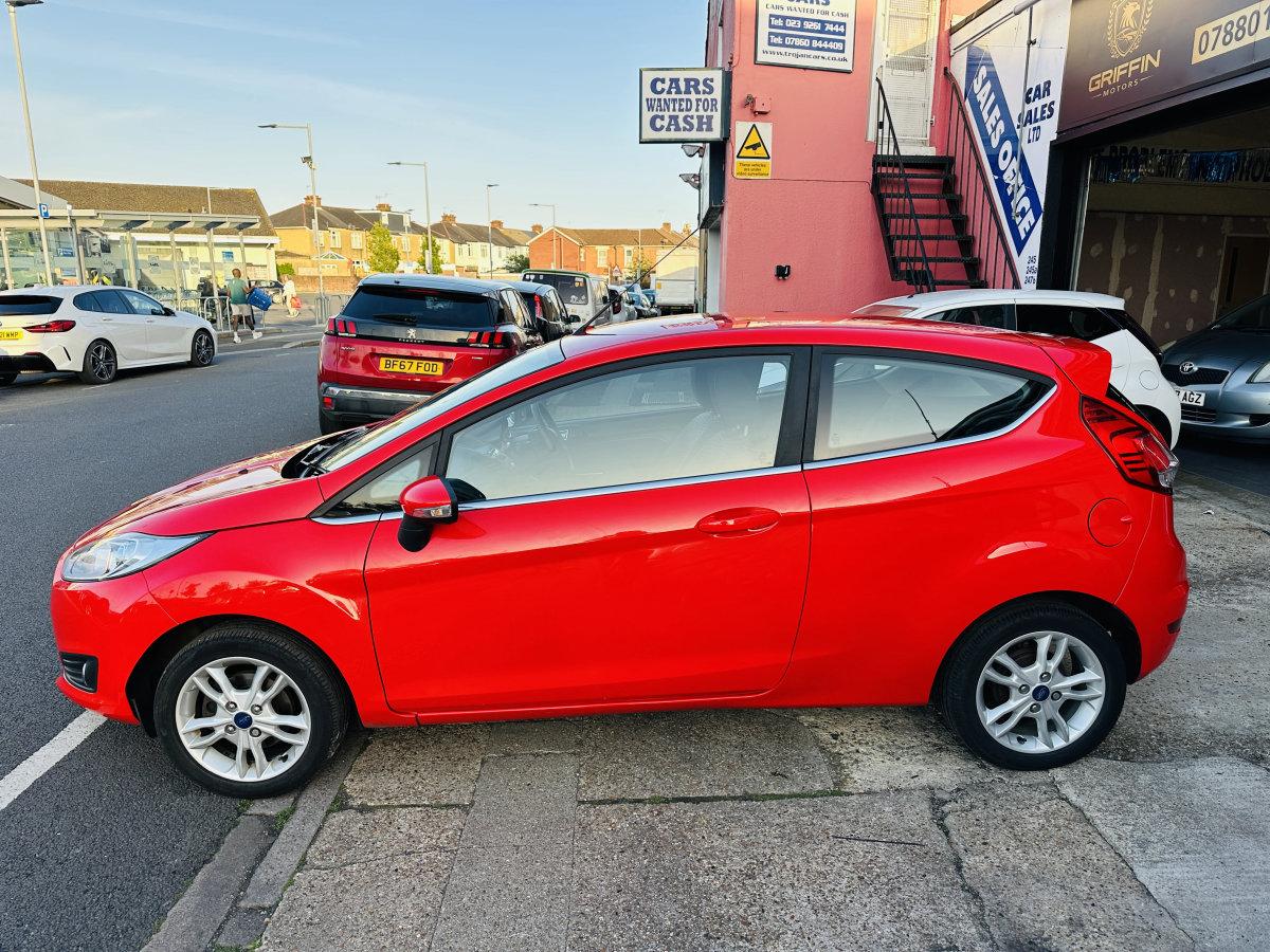 2014 FORD FIESTA ZETEC 1.0 ECOBOOST - Image 7