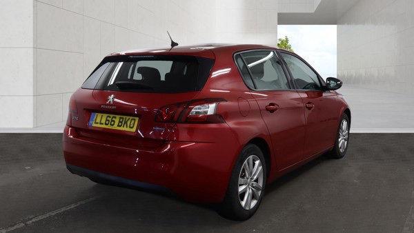 2016 PEUGEOT 308 1.2 AUTOMATIC PureTech - Image 4