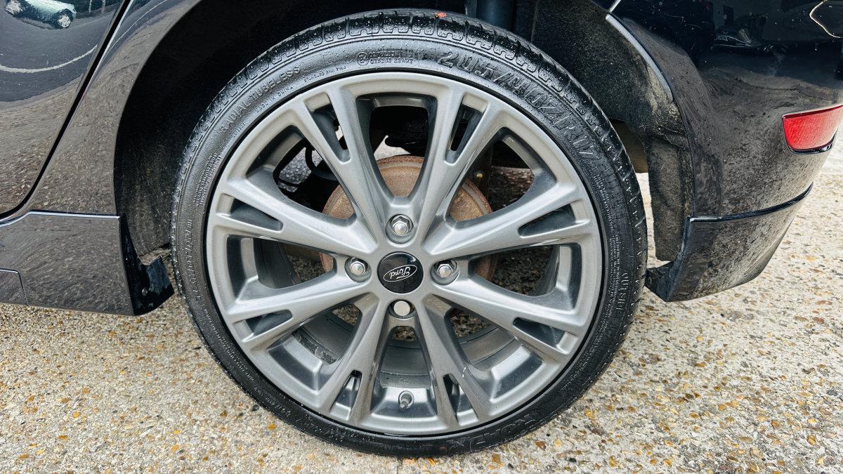 2017 FORD FIESTA ST LINE 1.0 ECOBOOST - Image 13