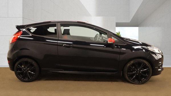 2016 FORD FIESTA ST LINE 1.0 ECOBOOST BLACK EDITION - Image 3