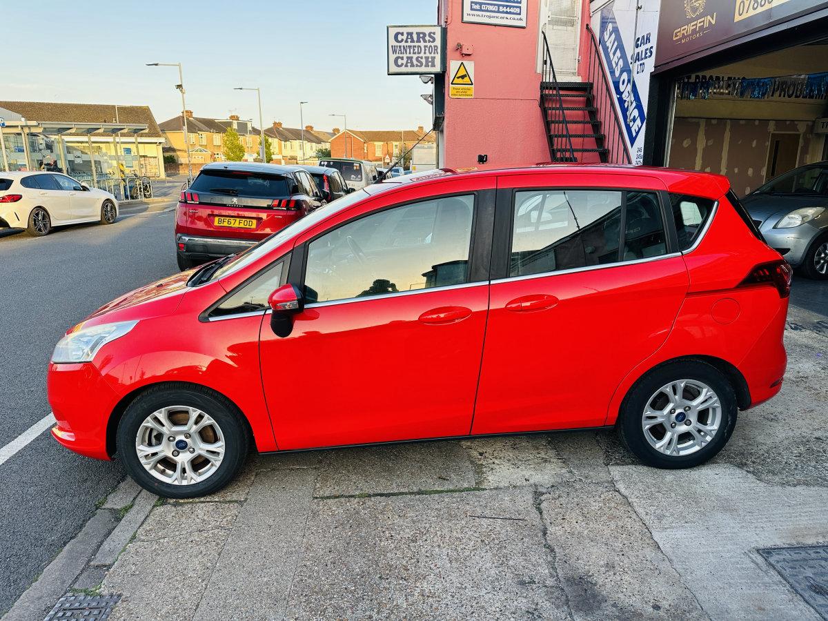2015 FORD B MAX ZETEC 1.6 AUTOMATIC - Image 7