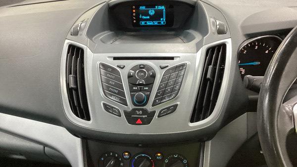 2014 FORD GRAND C-MAX 2.0 TDCI ZETEC AUTOMATIC 7 SEAT - Image 13