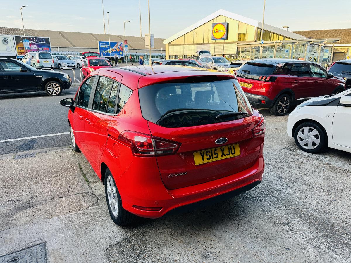 2015 FORD B MAX ZETEC 1.6 AUTOMATIC - Image 8