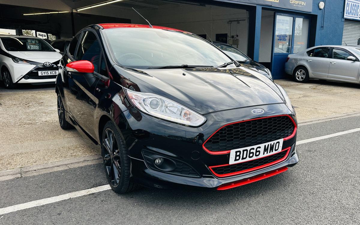 2016 FORD FIESTA ST LINE 1.0 ECOBOOST BLACK EDITION - Image 1